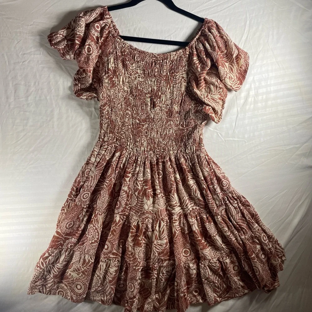 Angie Rust and Cream Floral Smocked Midi Dress - Picture 5 of 5